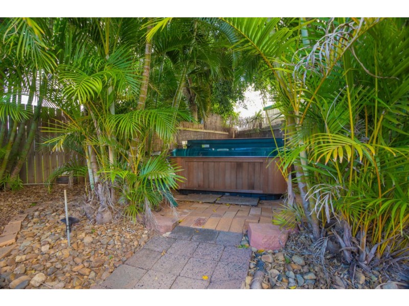 14 Jempal Court, Tanah Merah QLD 4128