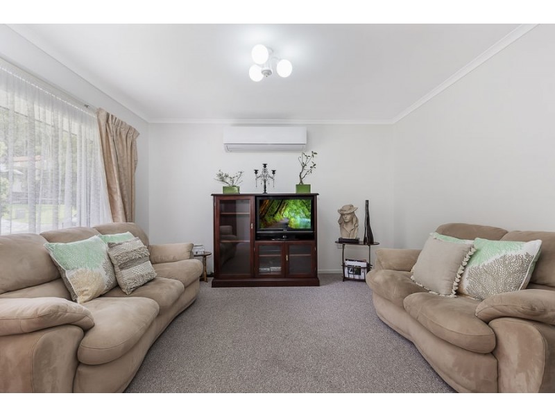 9 Trusan Place, Tanah Merah QLD 4128