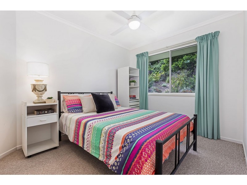 9 Trusan Place, Tanah Merah QLD 4128