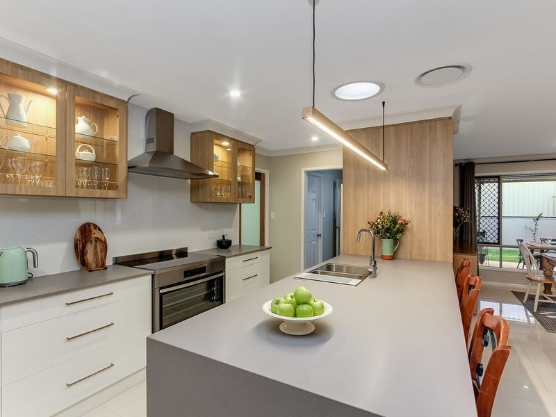 26 Azalea Avenue, Daisy Hill QLD 4127