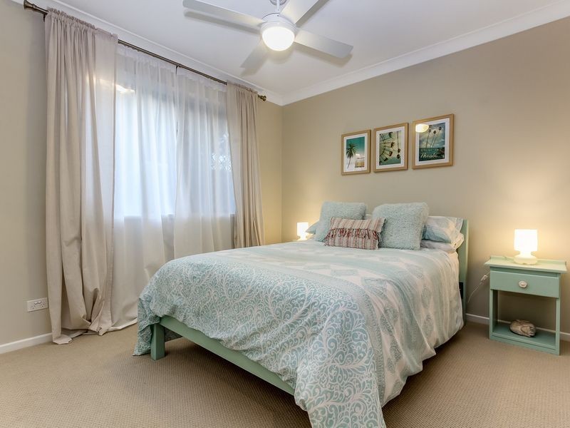 26 Azalea Avenue, Daisy Hill QLD 4127