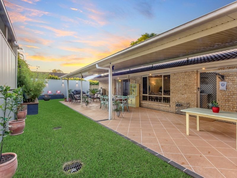 26 Azalea Avenue, Daisy Hill QLD 4127