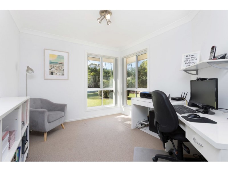 102 Gavin Way, Cornubia QLD 4130
