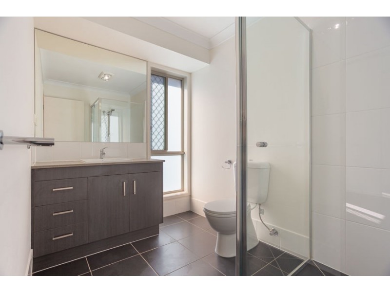 10 Scotland Crescent, Cornubia QLD 4130