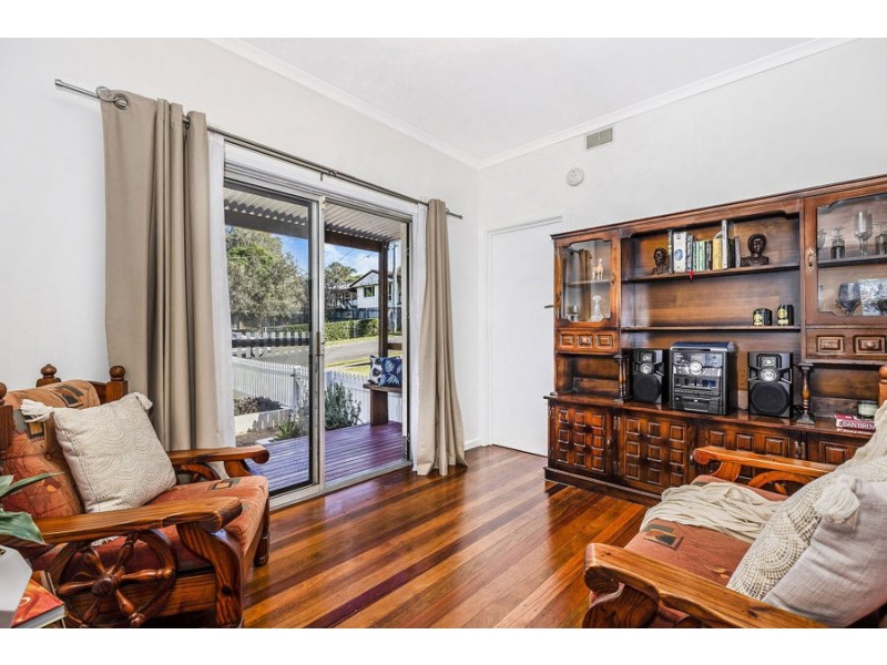 21 Veronica Avenue, Daisy Hill QLD 4127