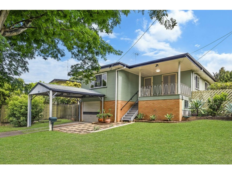 31 Peronne Road, Tarragindi QLD 4121