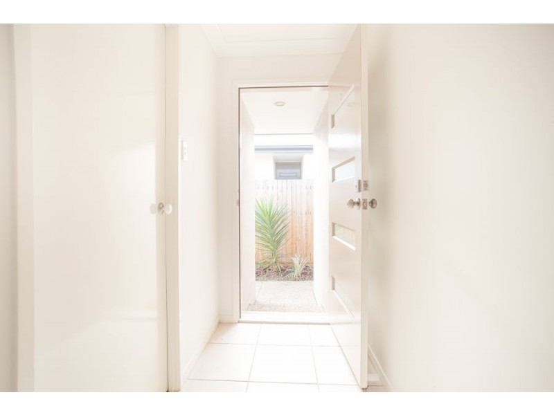 1/27 Pendragon Street, Raceview QLD 4305