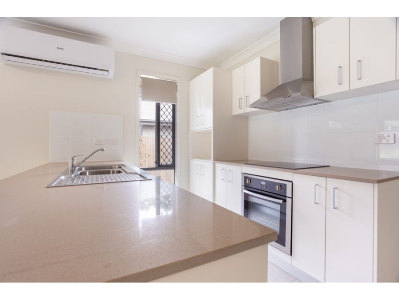 1/11 Laloki Street, Camira QLD 4300