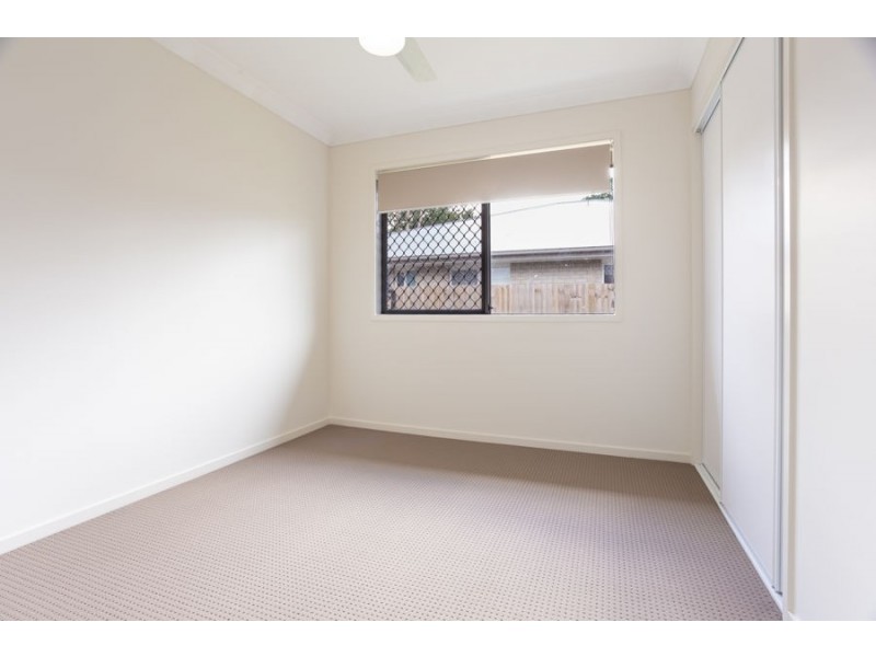 1/11 Laloki Street, Camira QLD 4300