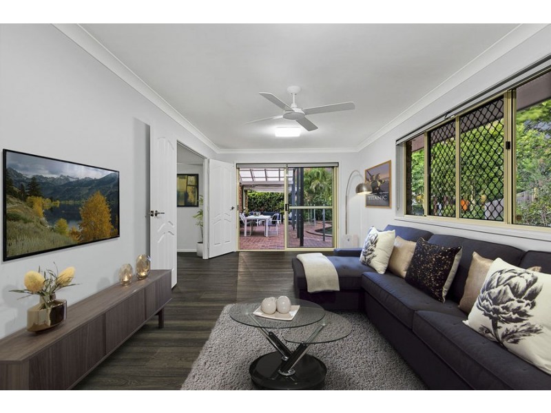 6 Labrador Court, Shailer Park QLD 4128