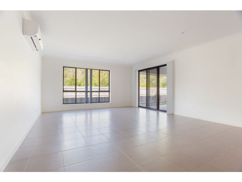 1 Lindsay Lane, Pimpama QLD 4209