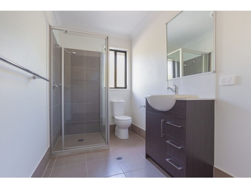 1 Lindsay Lane, Pimpama QLD 4209