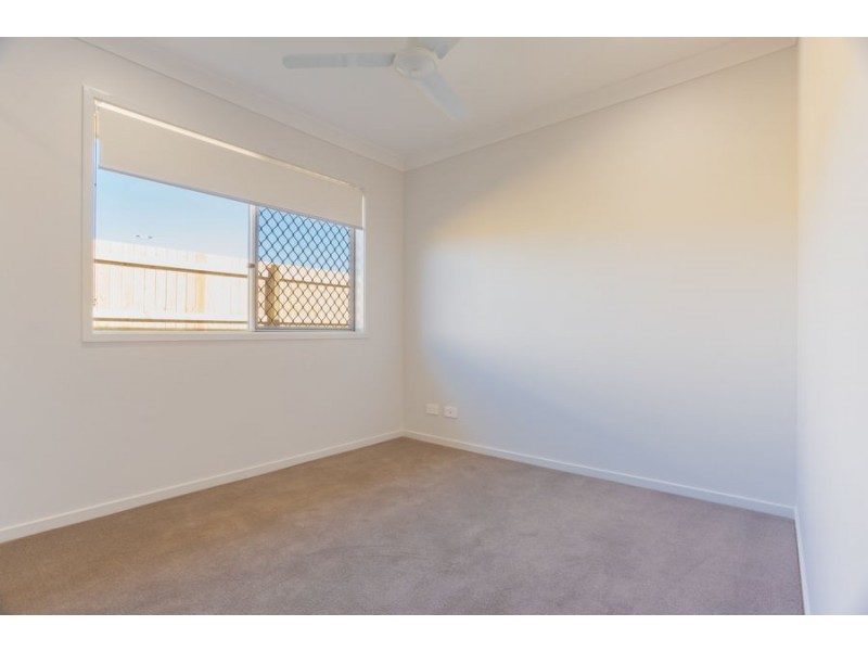 1/11 Splendour Circuit, Yarrabilba QLD 4207