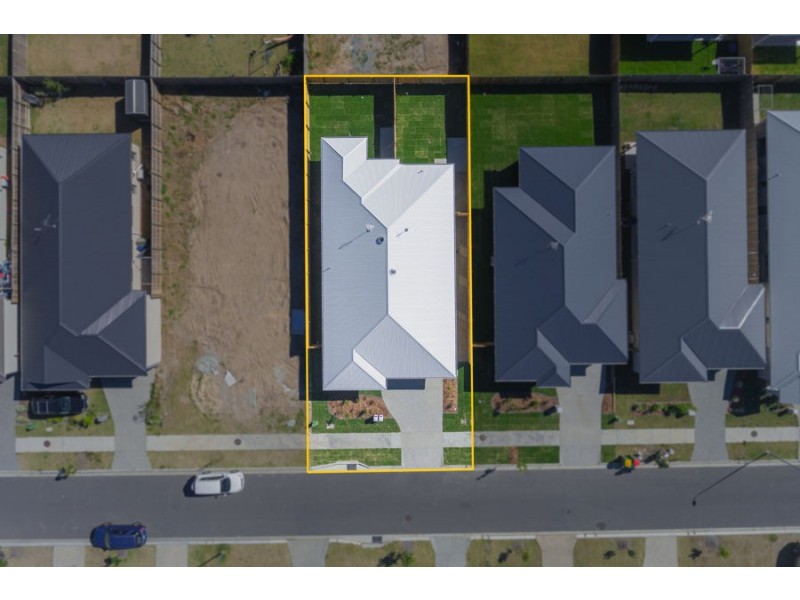 1/11 Splendour Circuit, Yarrabilba QLD 4207