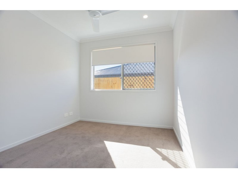 2/11 Splendour Circuit, Yarrabilba QLD 4207