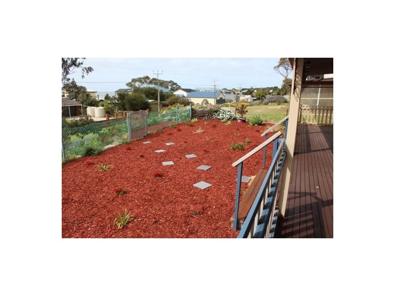 48 Sidney Parade, Hindmarsh Island SA 5214