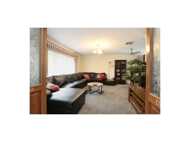 276 Pimpala Road, Woodcroft SA 5162