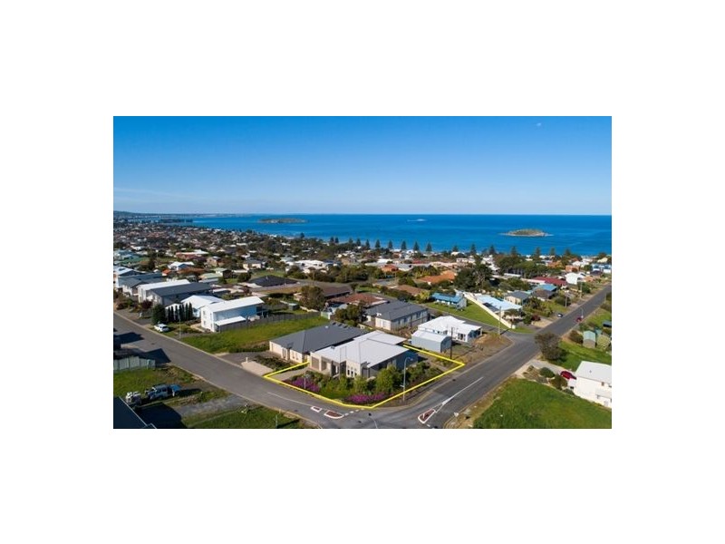 43 Wright Terrace, Encounter Bay SA 5211