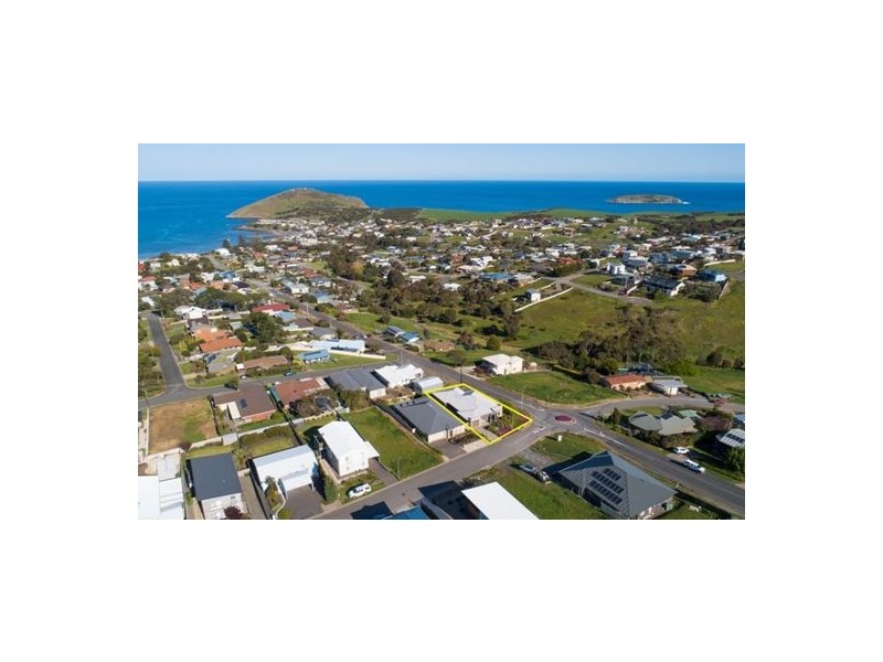43 Wright Terrace, Encounter Bay SA 5211