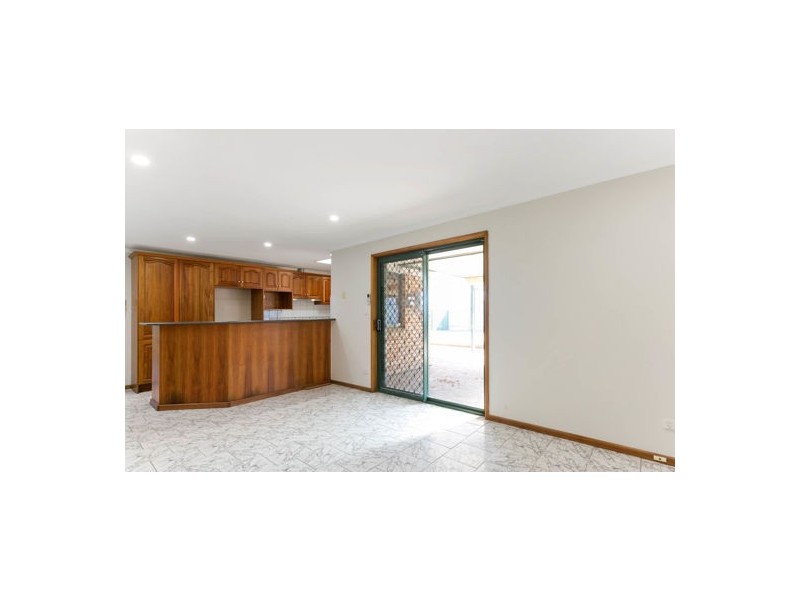 43 Farnsworth Drive, Morphett Vale SA 5162