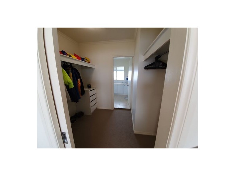 79 Ventura Place, Hindmarsh Island SA 5214