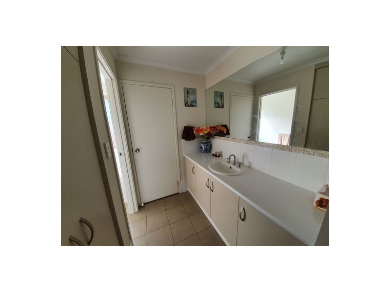 128 Excelsior Parade, Hindmarsh Island SA 5214