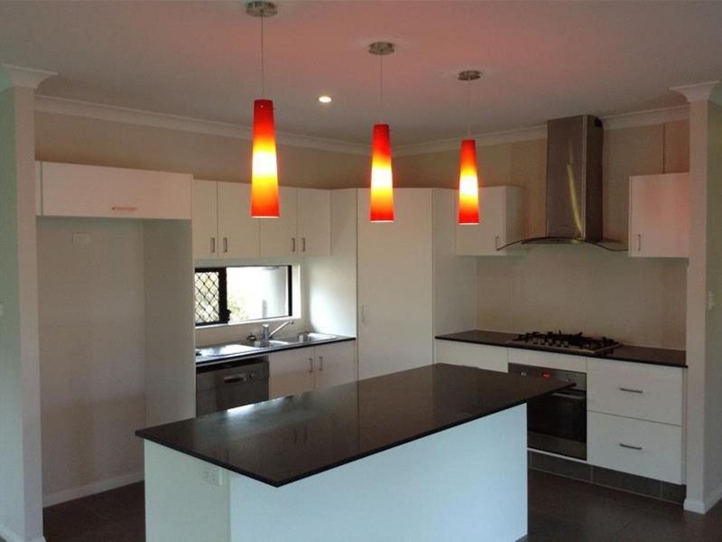 16 Raffles Avenue, Redlynch QLD 4870