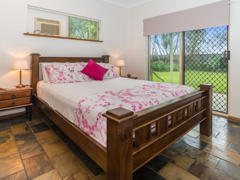 53 Boyce Street, Bentley Park QLD 4869