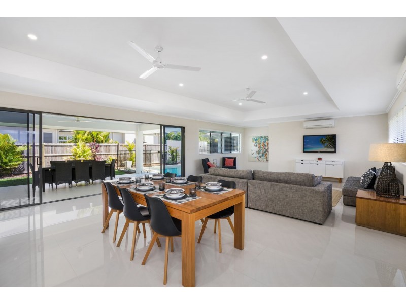 17 Castleton Entrance, Smithfield QLD 4878