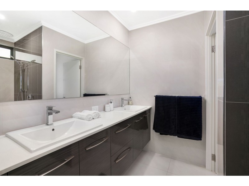 17 Castleton Entrance, Smithfield QLD 4878