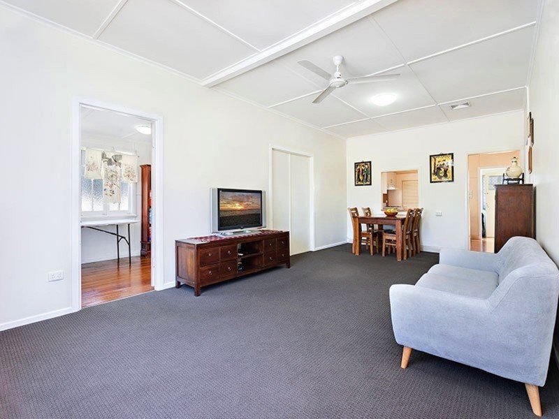 45 Macnamara Street, Manunda QLD 4870