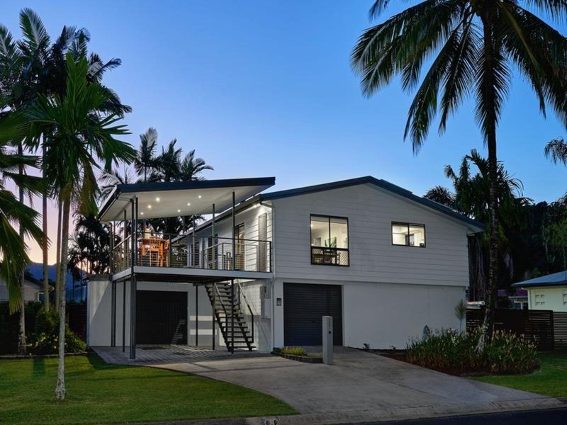 7 Hobson Drive, Brinsmead QLD 4870