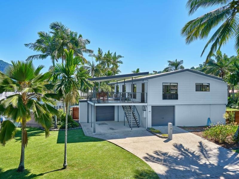 7 Hobson Drive, Brinsmead QLD 4870