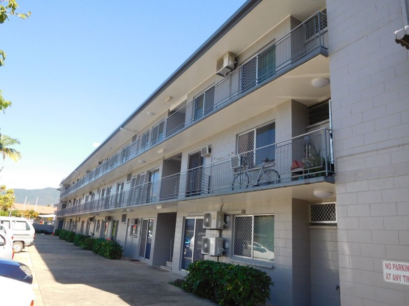 30/324-328 Sheridan Street, Cairns North QLD 4870