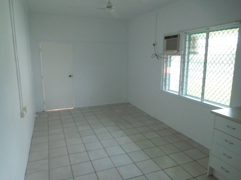 10 Frangipanni Street, White Rock QLD 4868