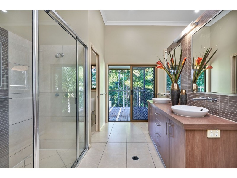 49 The Peak Road, Brinsmead QLD 4870