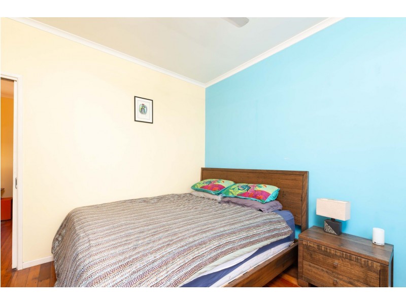 351 McLeod Street, Cairns North QLD 4870