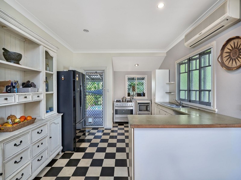 13 Edgar Street, Bungalow QLD 4870