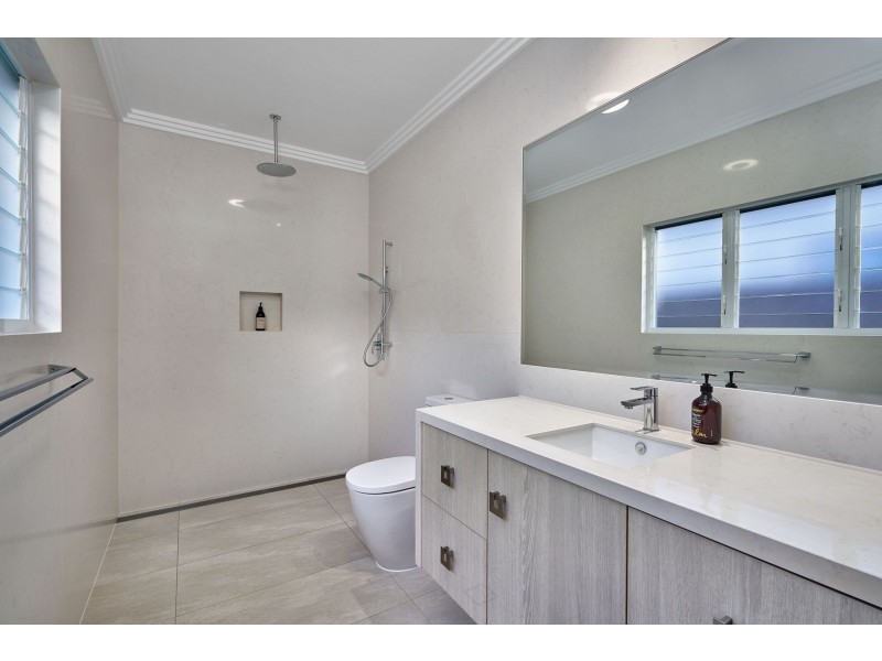 12/136-166 Moore Road, Kewarra Beach QLD 4879
