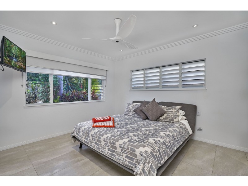 12/136-166 Moore Road, Kewarra Beach QLD 4879