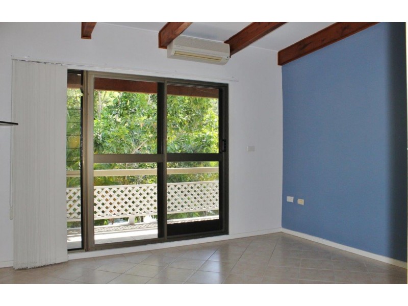 5 Upolu Esplanade, Clifton Beach QLD 4879