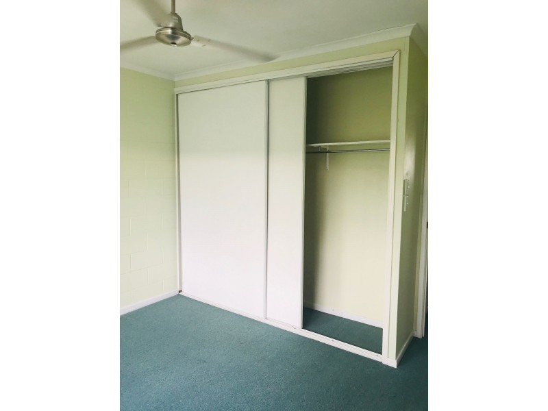 7/126 Pease Street, Manoora QLD 4870