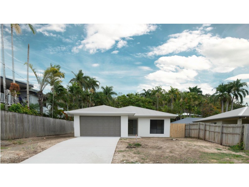 6 Griffiths Street, Manoora QLD 4870