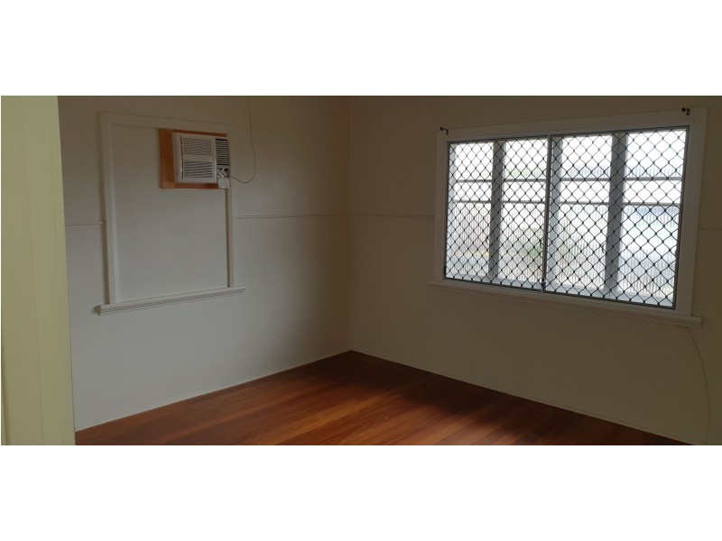 193 Newell Street, Bungalow QLD 4870