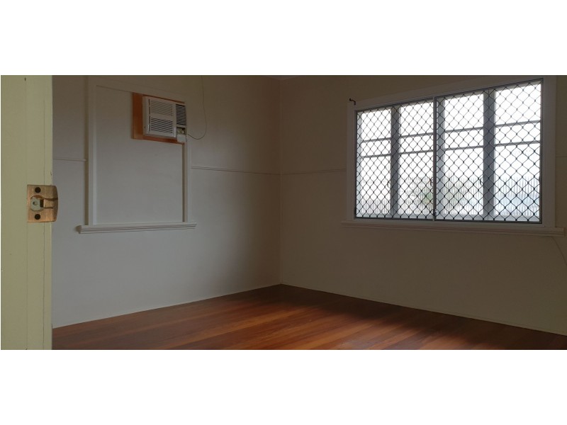 193 Newell Street, Bungalow QLD 4870