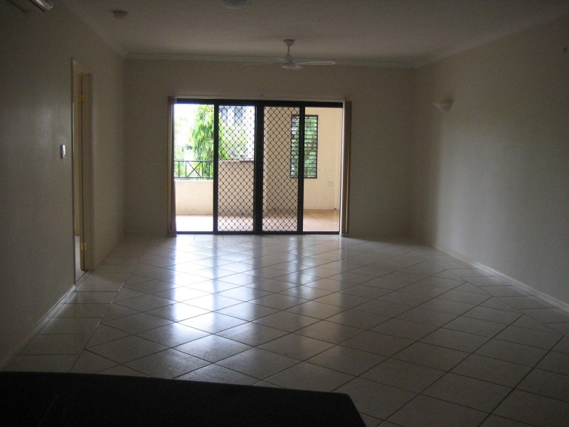 8/310-316 Lake Street, Cairns City QLD 4870