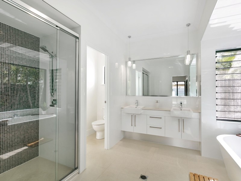 7 Sennfeld Close, Palm Cove QLD 4879