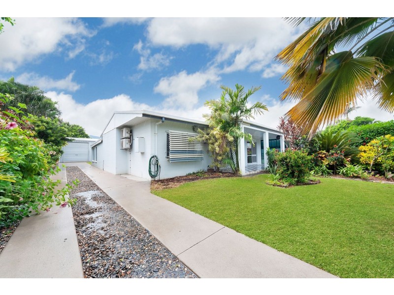 79 McLaughlin Road, Bentley Park QLD 4869