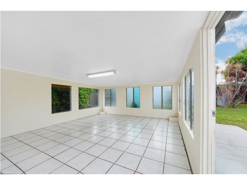 79 McLaughlin Road, Bentley Park QLD 4869