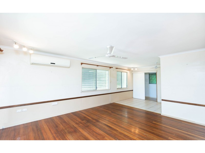 68 Moody Street, Manoora QLD 4870